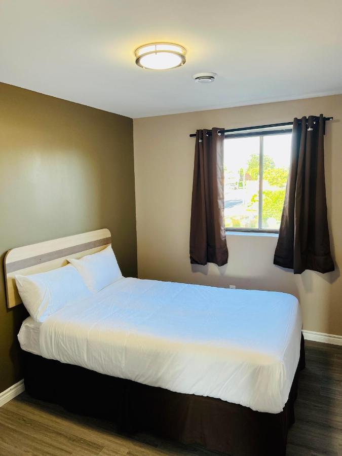 Super 8 By Wyndham Niagara Falls On Dış mekan fotoğraf