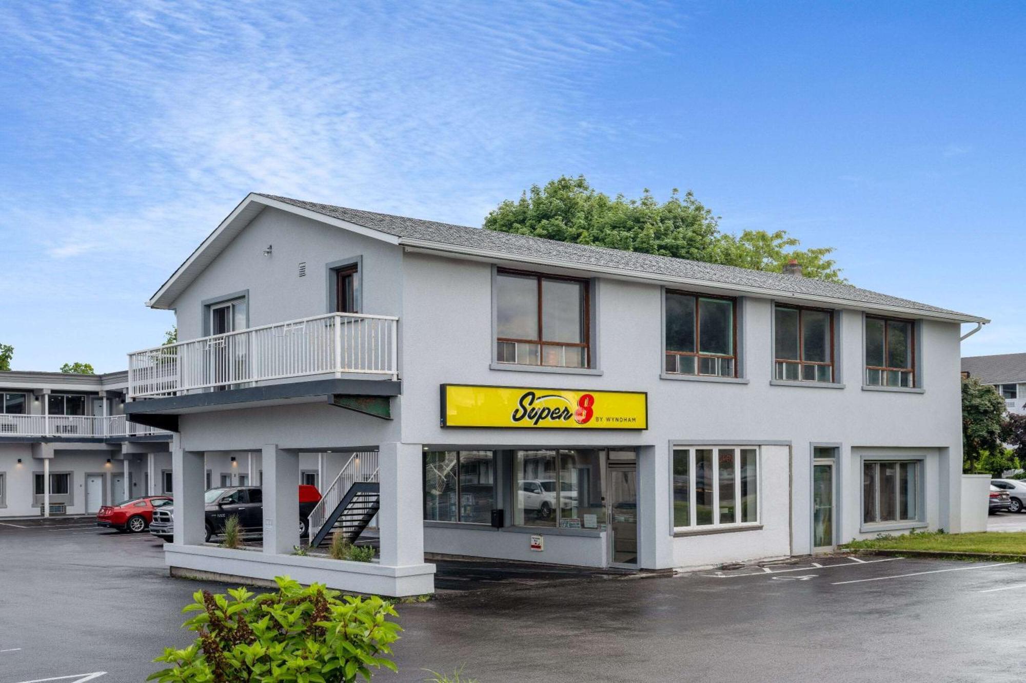 Super 8 By Wyndham Niagara Falls On Dış mekan fotoğraf